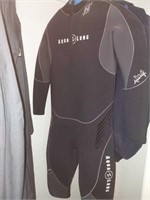 Aqualung Wetsuit XL - 8MIL