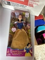 Sparkle Princess Snow White Doll