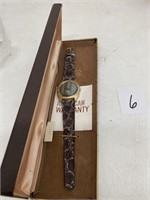 Valley Wrist Watch with Case