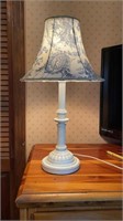Vintage Look 21” Toile Shade Lamp