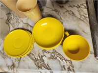 Cups & Vintage Yellow Dishes
