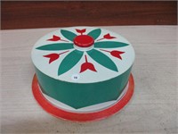 Small Metal Cake Plate with Lid Carrier