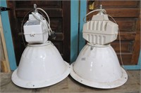 LARGE HANGING SHOP LIGHT