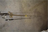 3PC ASSORTED ROD AND REELS