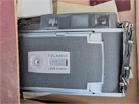 Polaroid Land Camera 900 & Case