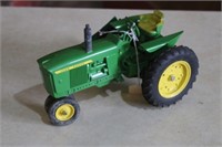 Vintage JD 3010 NF Tractor - Repaint