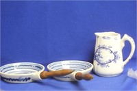 Lot of Vintage Delft Items