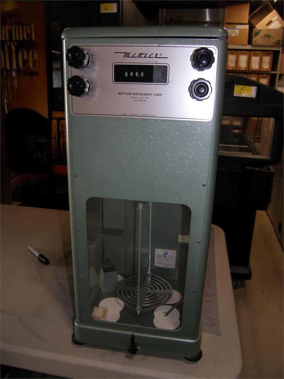 METTLER CB1000 Calibration Balance/Comparitor