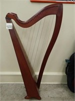 Thormahlen Serenade Chestnut #1102 Harp w/