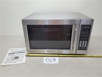 Magic Chef Stainless Steel Microwave (No Ship)