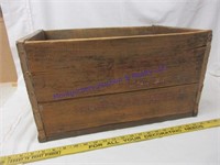 WOOD DAIRY BOX