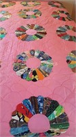 SCRAPPY DRESDEN PLATE QUILT