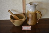 Pestle and Mortar/Pitcher
