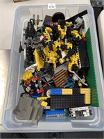 LOOSE LEGOS 5.5 LBS