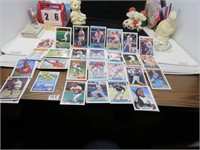 Stack 1991 Topps Baseball Cards