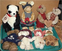 S: LOT OF 8 BOYDS BEARS WITH TAGS - 2 LARGE & 6