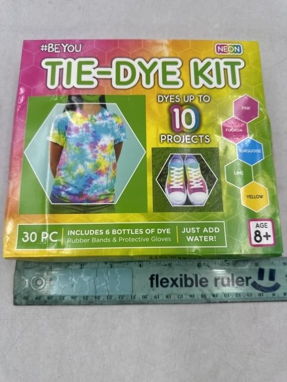 NEW 30pc BeYou Tie-Dye Kit