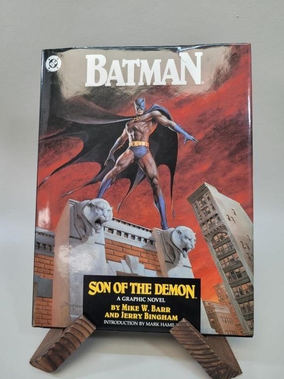 DC Batman Son of the Demon ,Graphic Novel)