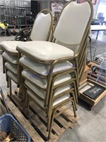 9 chairs - metal w/cream color cushion