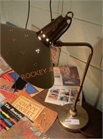 Vintage MCM scone table lamp
