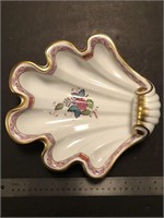 Vintage HEREND Scalloped Shell Shape Dish