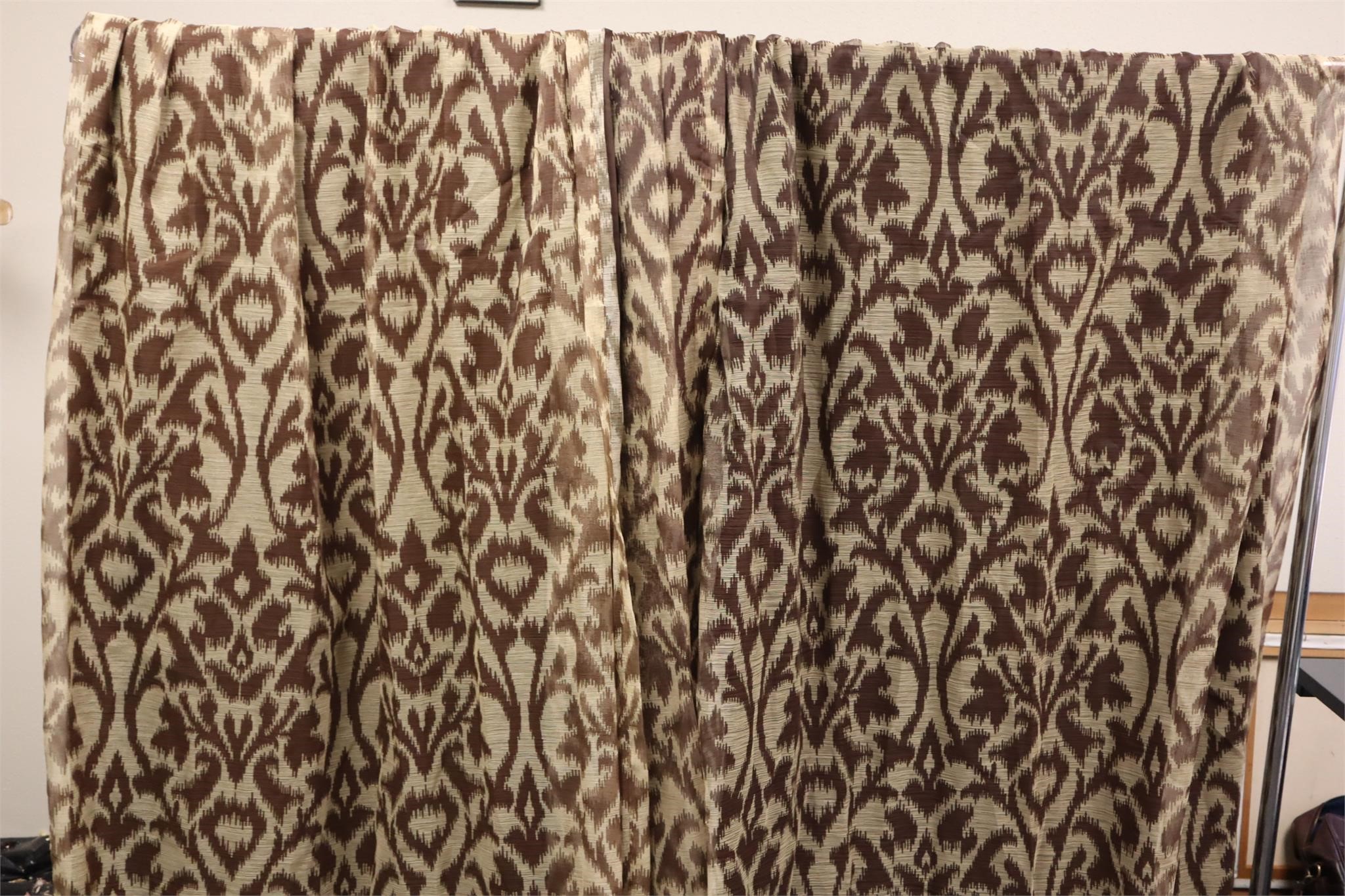 9ft Patterned Beautiful Curtains