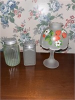 Westmoreland Fairy Lamp w/ Two Frosted Shakers