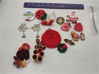 Mixed Styles Vintage Holiday Jewelry Lot