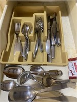 Drawer lot of daily use silverware
