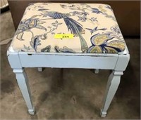 UPHOLSTERED STOOL-HIDDEN COMPARTMENT