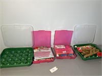 4 CHRISTMAS BULB STORAGE TOTES WITH CONTENTS