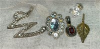 Misc Jewelry Lot:  Glass Bear Pendant, W Crystal