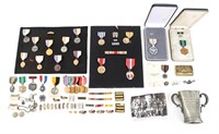 WWI - CURRENT US INSIGNIA & MEDAL LOT