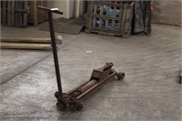 Weaver Floor Jack 6000 Lbs