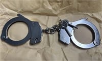 BRAND NEW Handcuffs!  MTech USA Handcuffs w/2 Keys