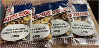 NEW (4x140g) Nuts and Raisins