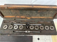 Antique Little Giant Tap and Die Set