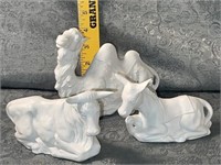 (D) HOMCO Three piece ceramic novelty set animals