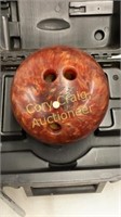 Nice bowling ball in a CRAFTSMAN case