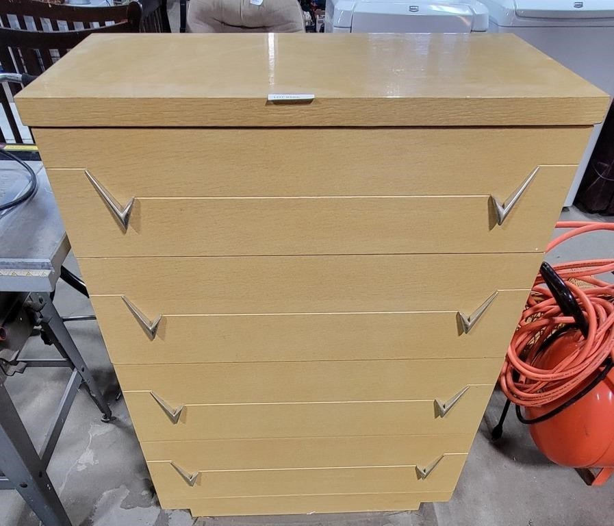 MID-CENTURY BLONDE WOOD CHEST OF DRAWERS