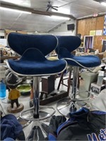 masqccio velvet blue bar stools