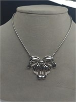 Sterling Silver Bow Necklace, total weight is