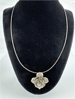 925 Silver Flower Pendant Necklace
