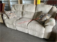 Home Stretch Recliner Couch