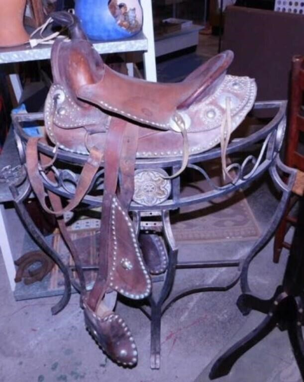 Youth parade leather pony saddle, 12" seat -