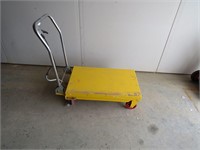 PRINCESS AUTO TROLLEY & SCISSOR LIFT