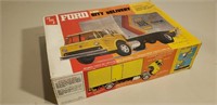 Vintage amt ford c-600 city delivery model kit