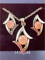 Marked 14k. Gold Opal Fire Gemstone 18in Necklace