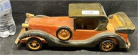 MODEL CAR (WOOD)