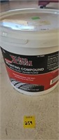 XTRA seal Tire mounting compound with rust